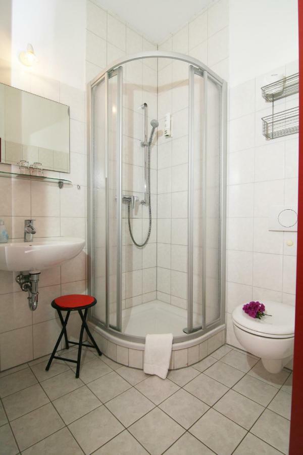 Hotel Am Waldschloesschen - Brauhaus Dresden Ngoại thất bức ảnh